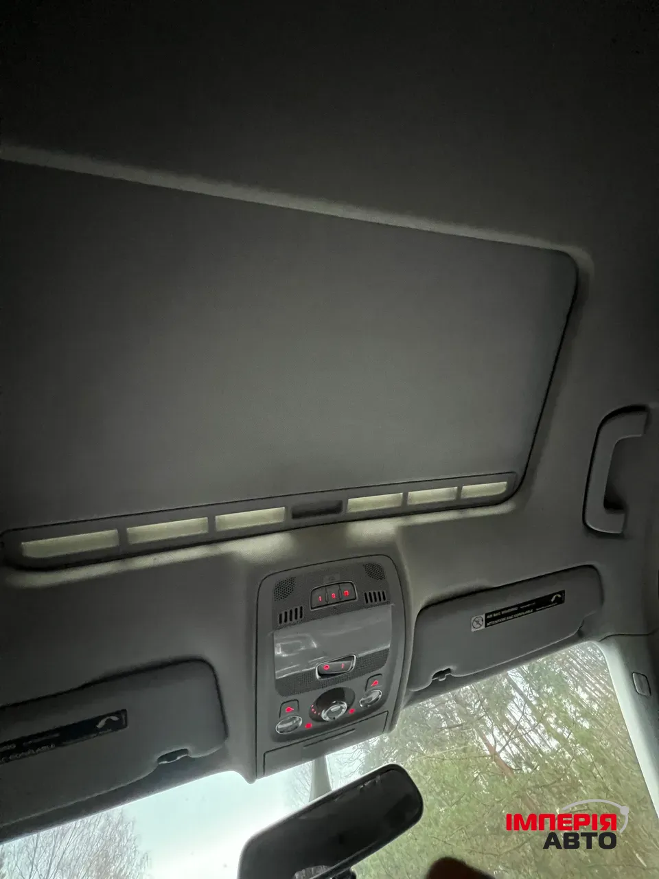 Audi A4 - фото 22