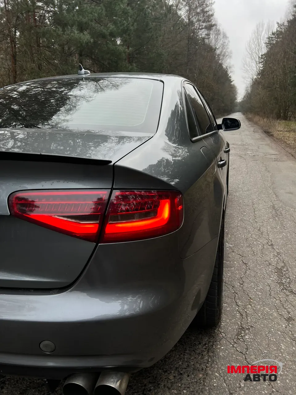 Audi A4 - фото 5