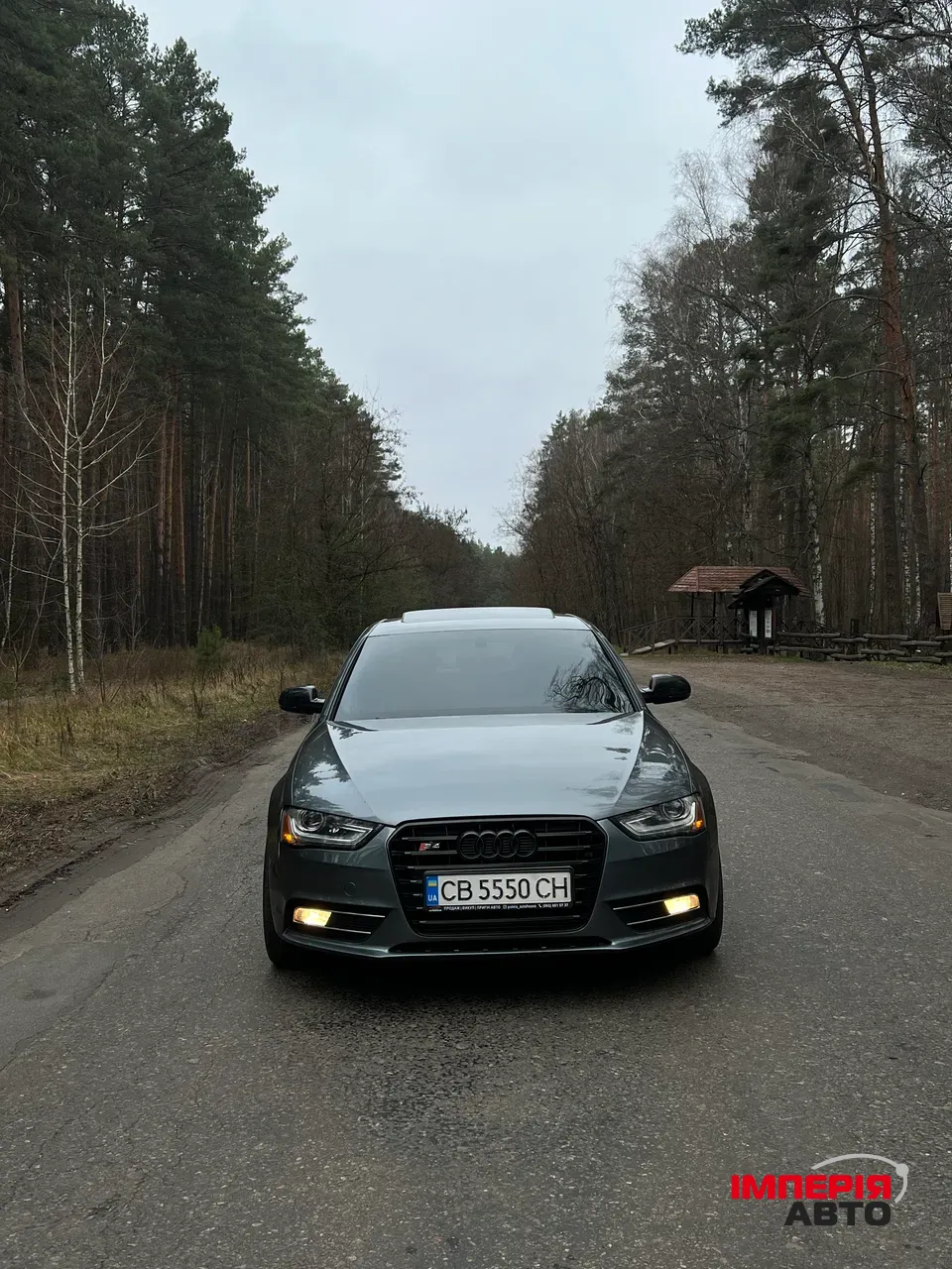 Audi A4 - фото 1