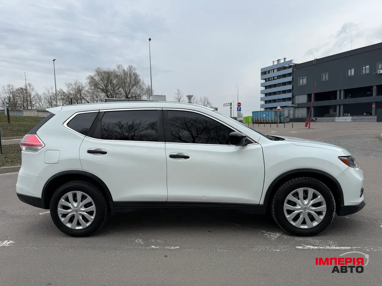 Nissan Rogue - фото 7