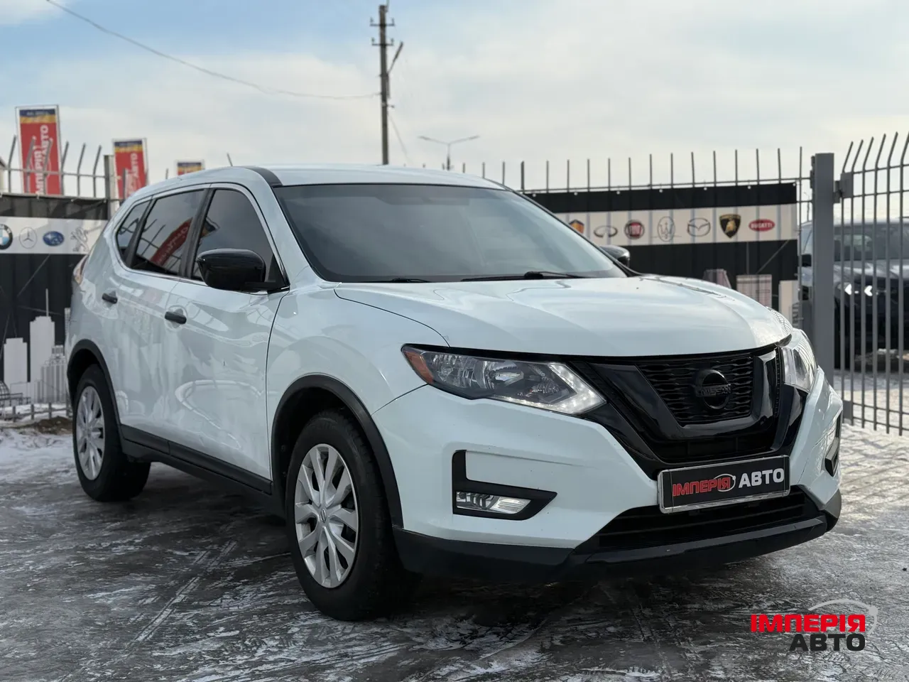 Nissan Rogue - фото 3