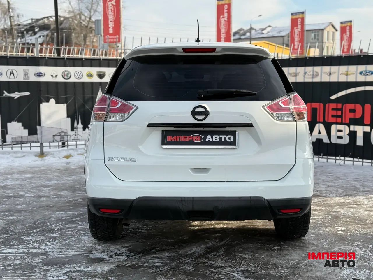 Nissan Rogue - фото 7