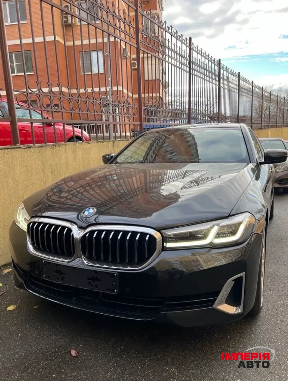 BMW 5 серії - фото 2