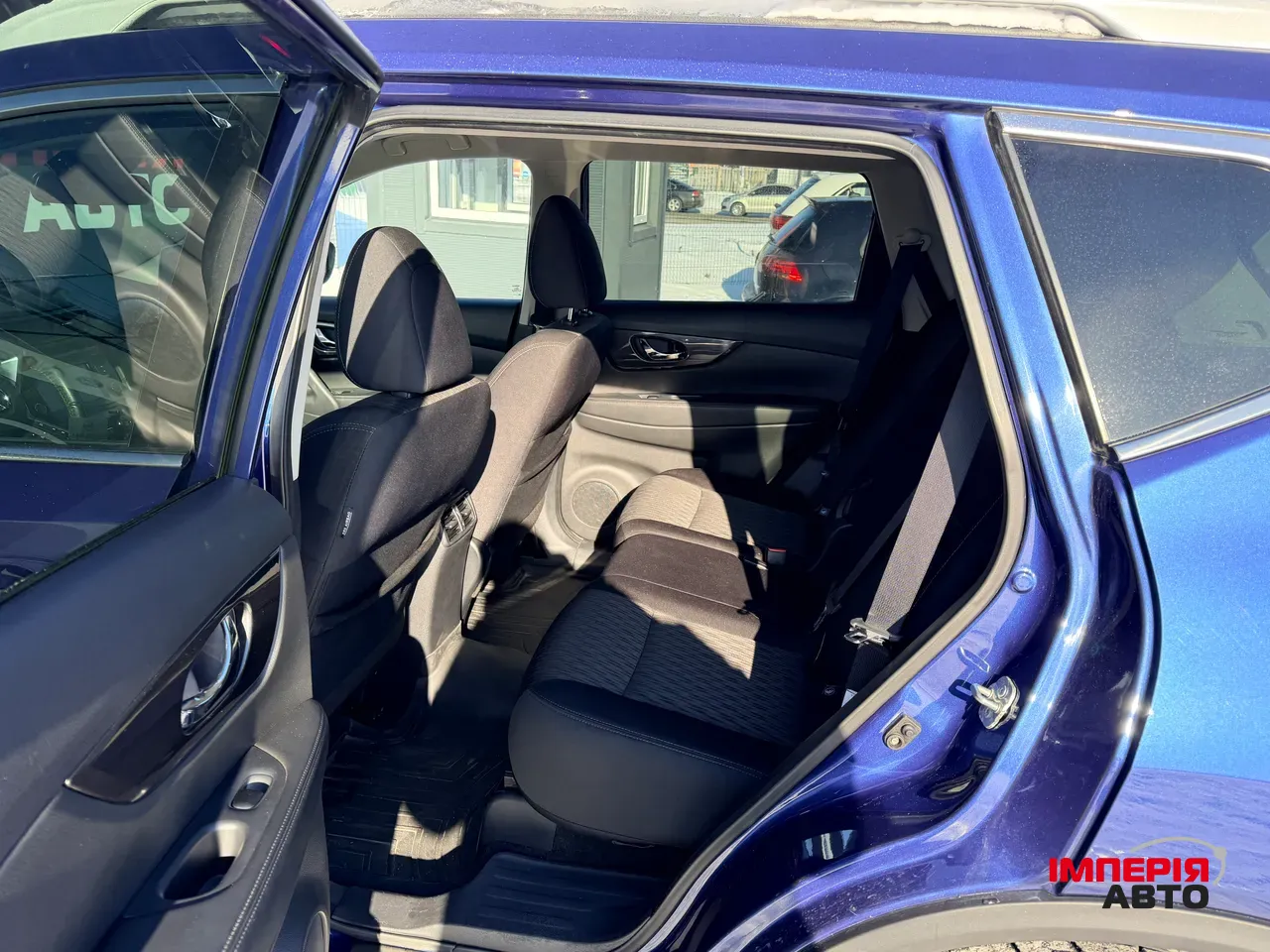 Nissan Rogue - фото 8