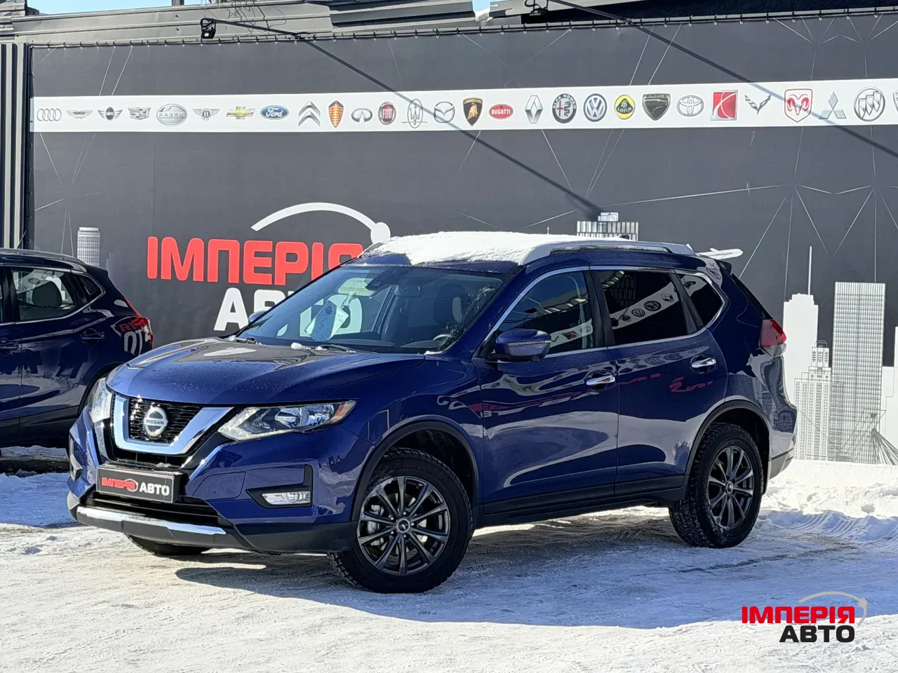 Nissan Rogue - фото 1