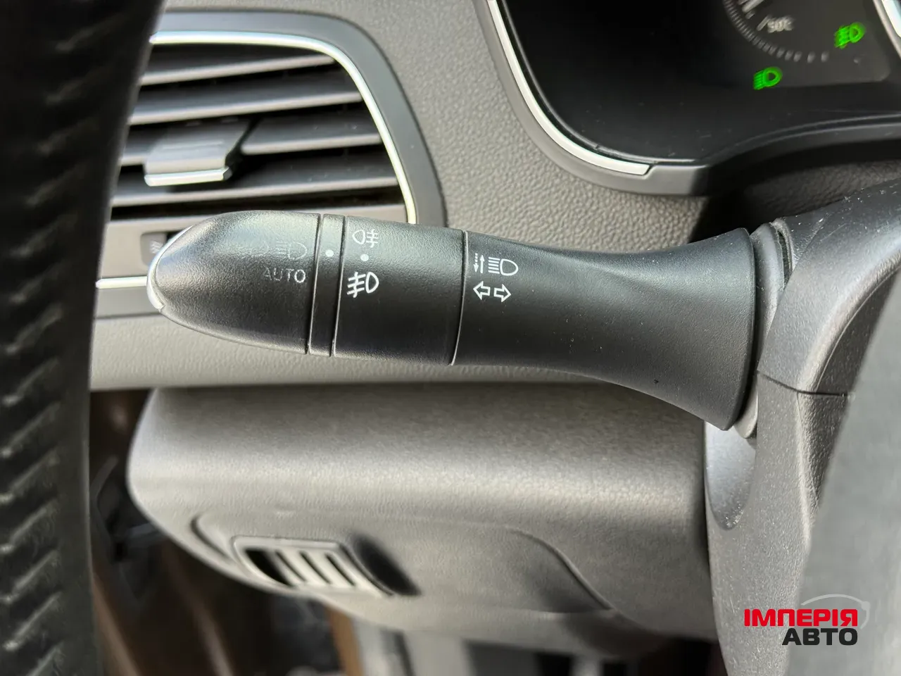 Renault Megane - фото 47