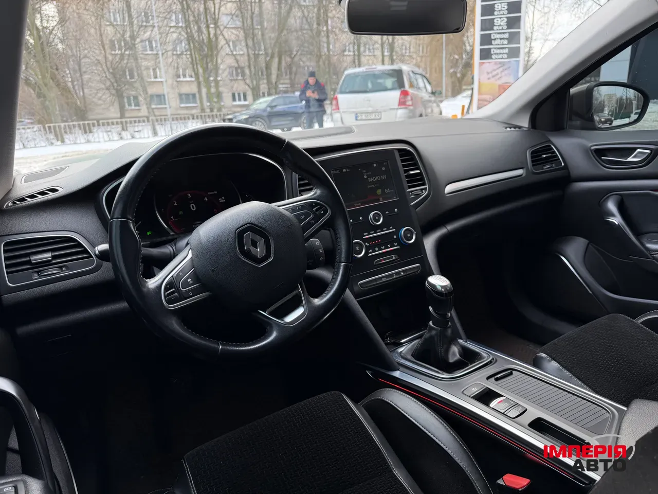 Renault Megane - фото 9