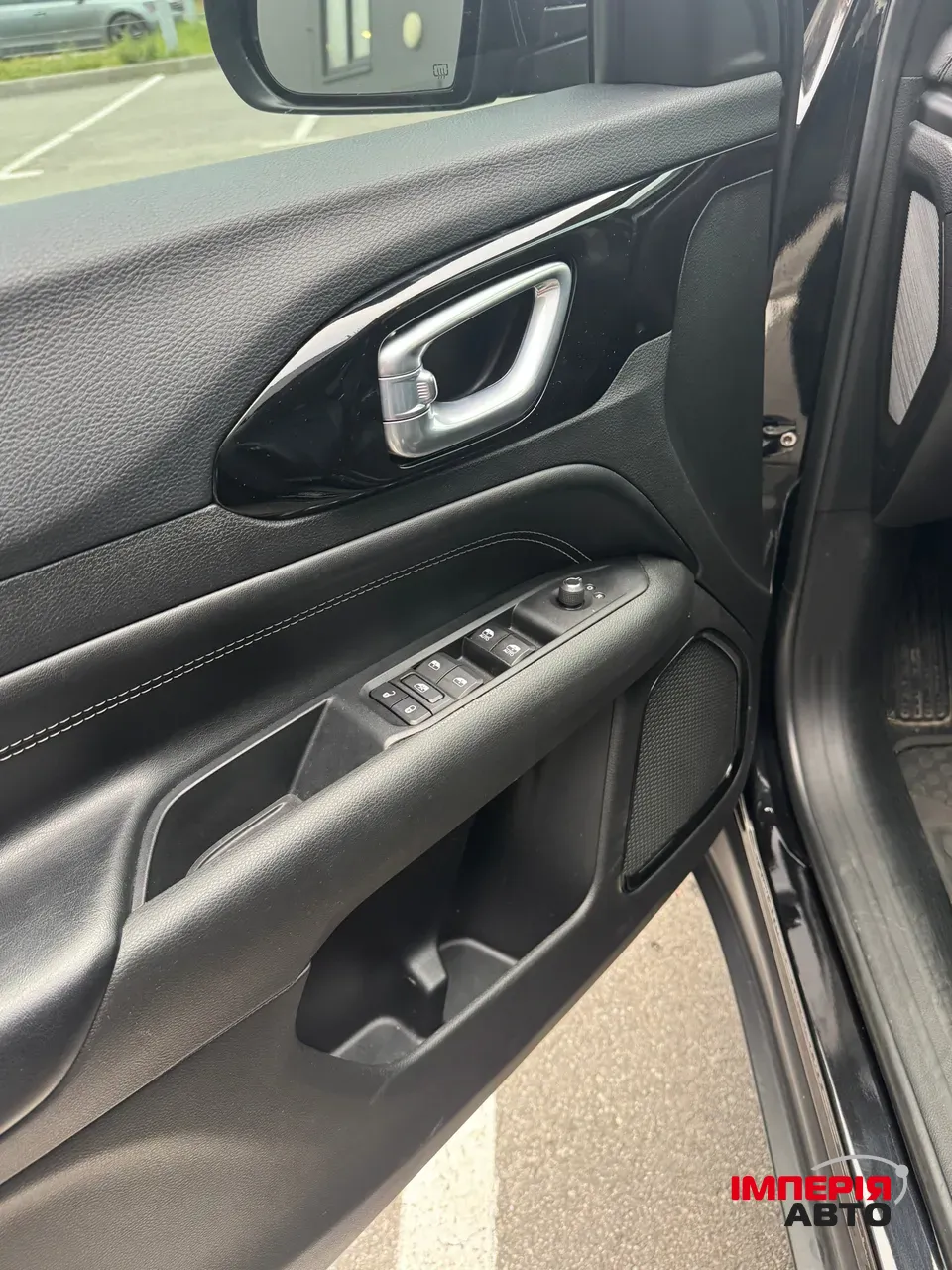 Jeep Compass - фото 14