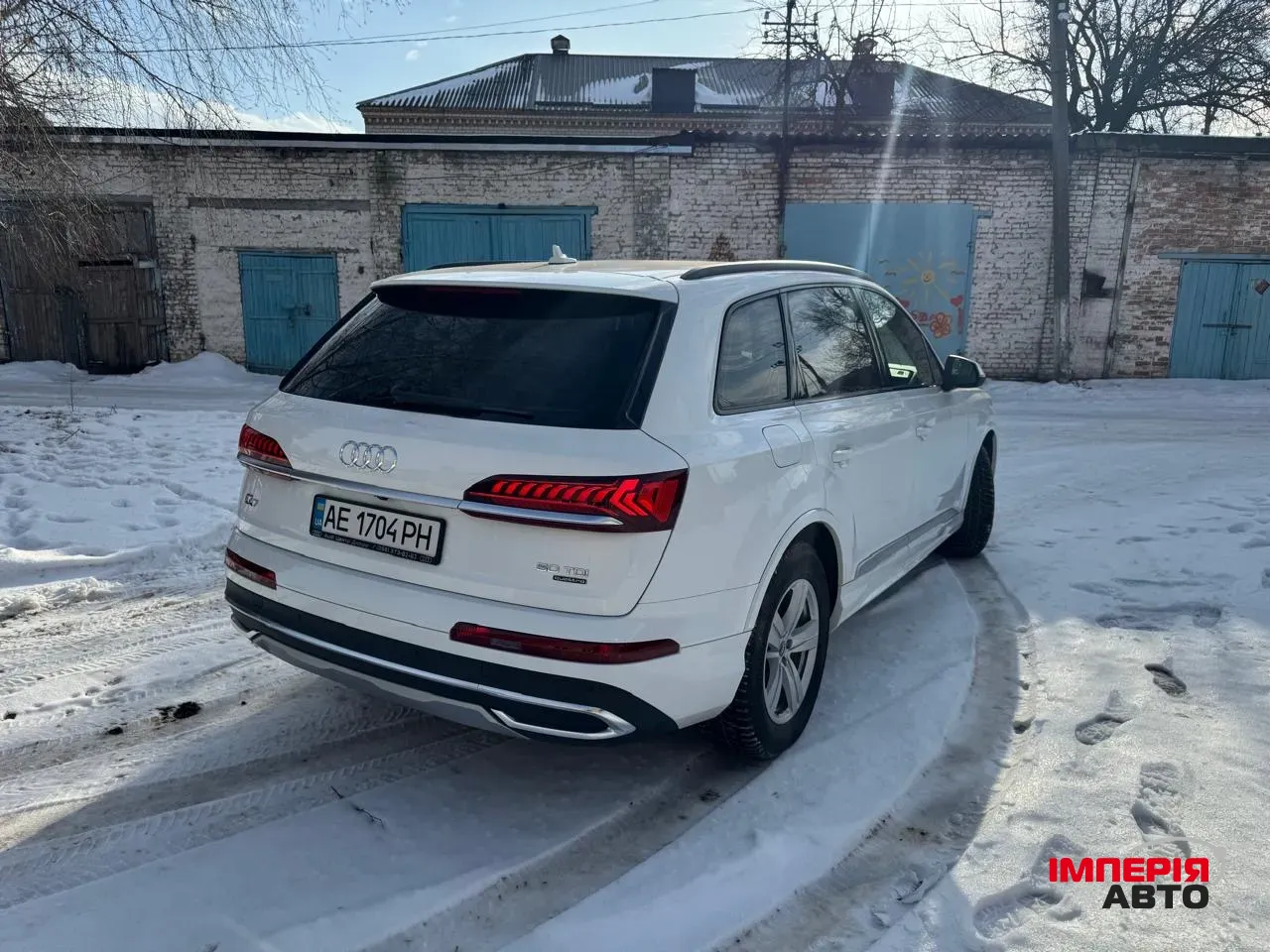 Audi Q7 - фото 7