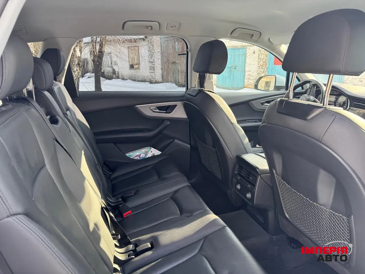 Audi Q7 - фото 5