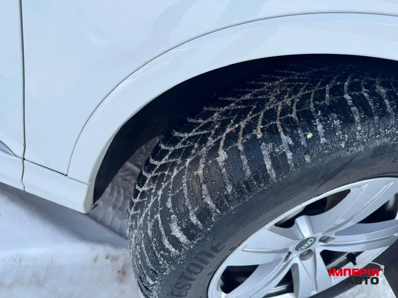 Audi Q7 - фото 4