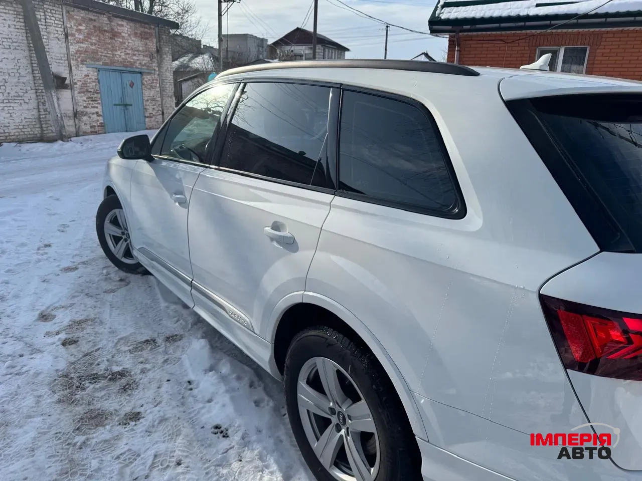 Audi Q7 - фото 14