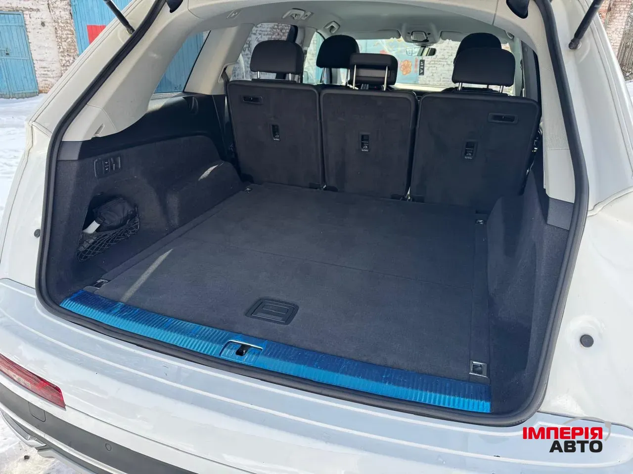 Audi Q7 - фото 6