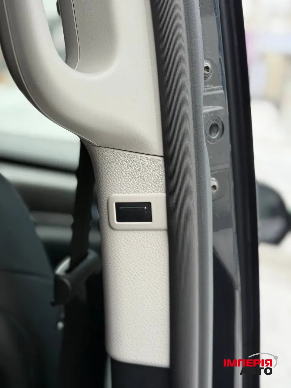 Mercedes-Benz V-Класс - фото 28