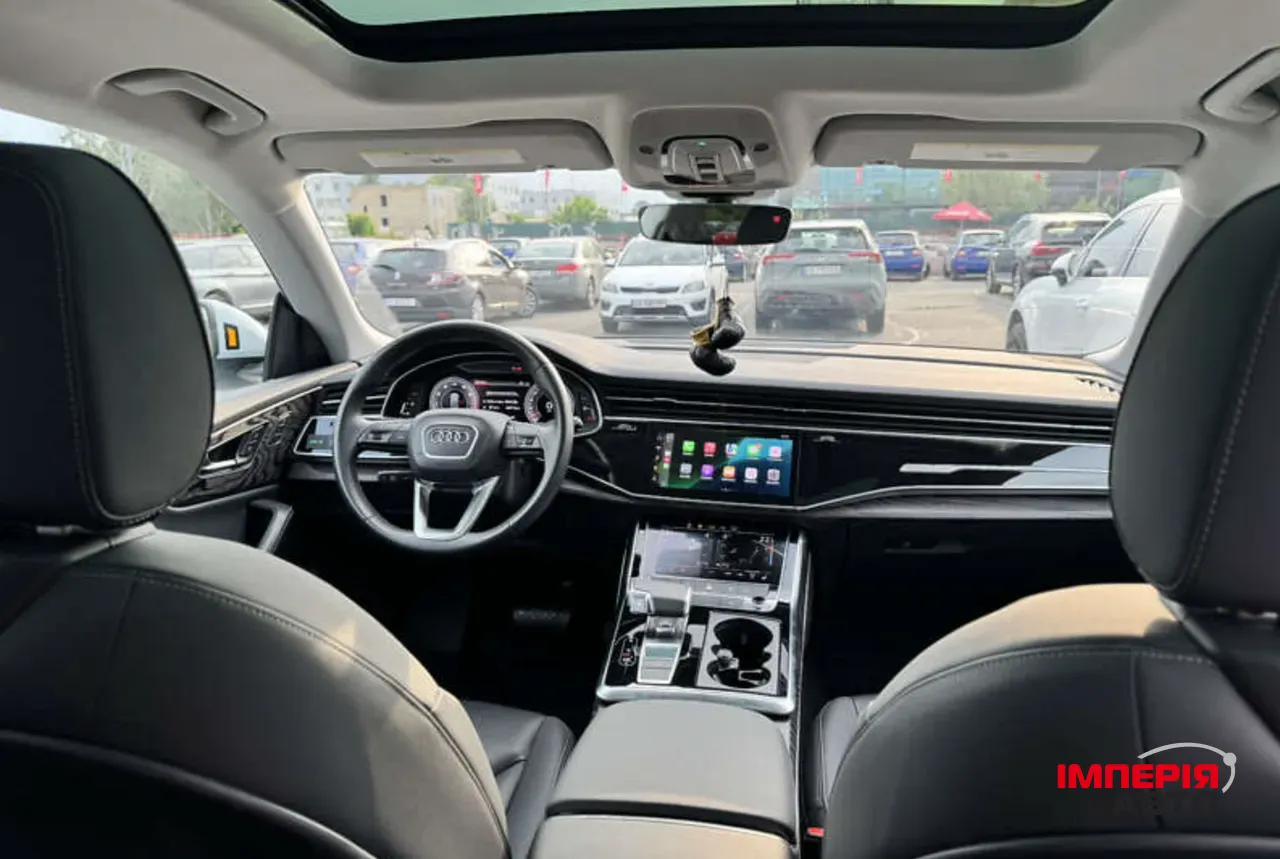 Audi Q8 - фото 6