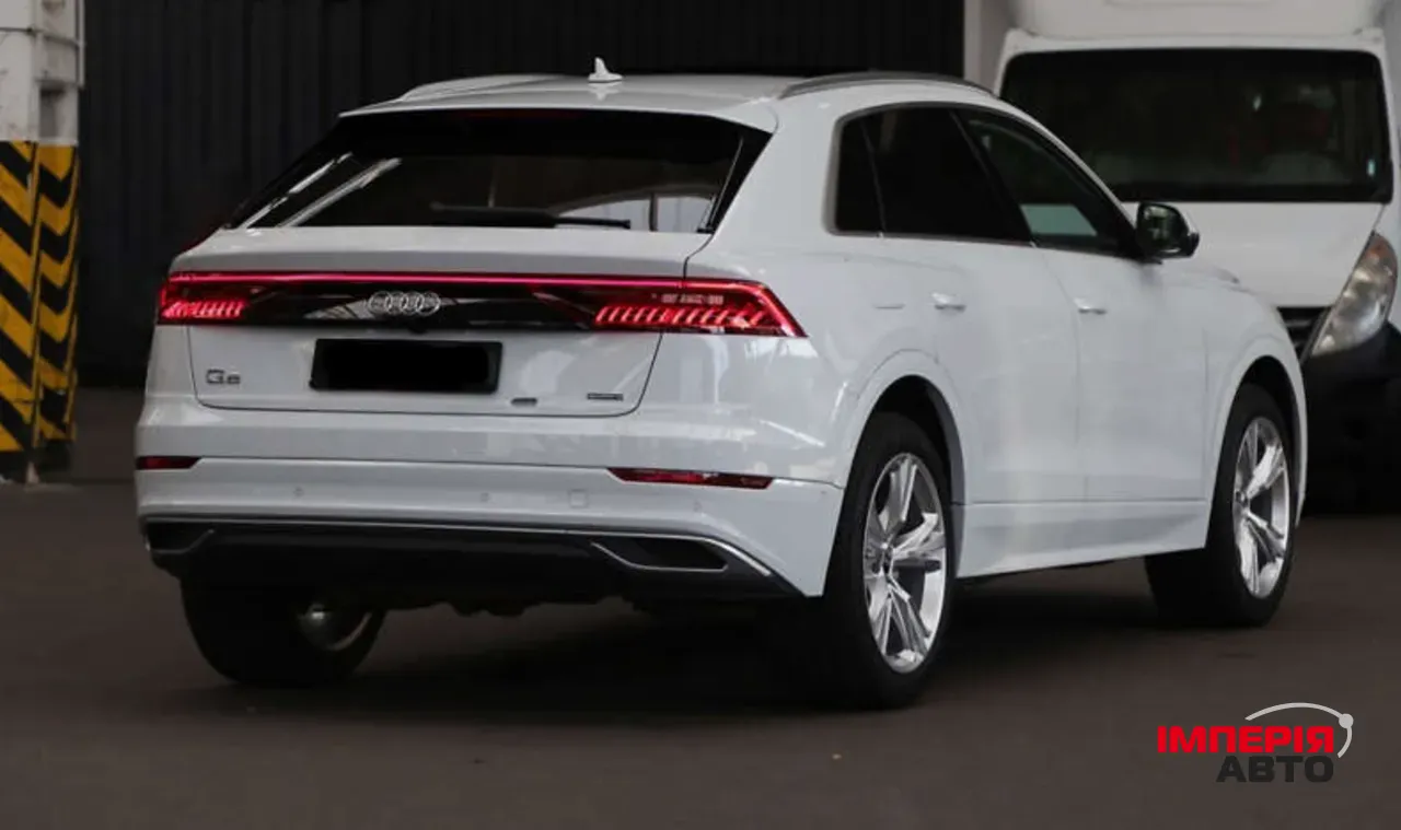 Audi Q8 - фото 3