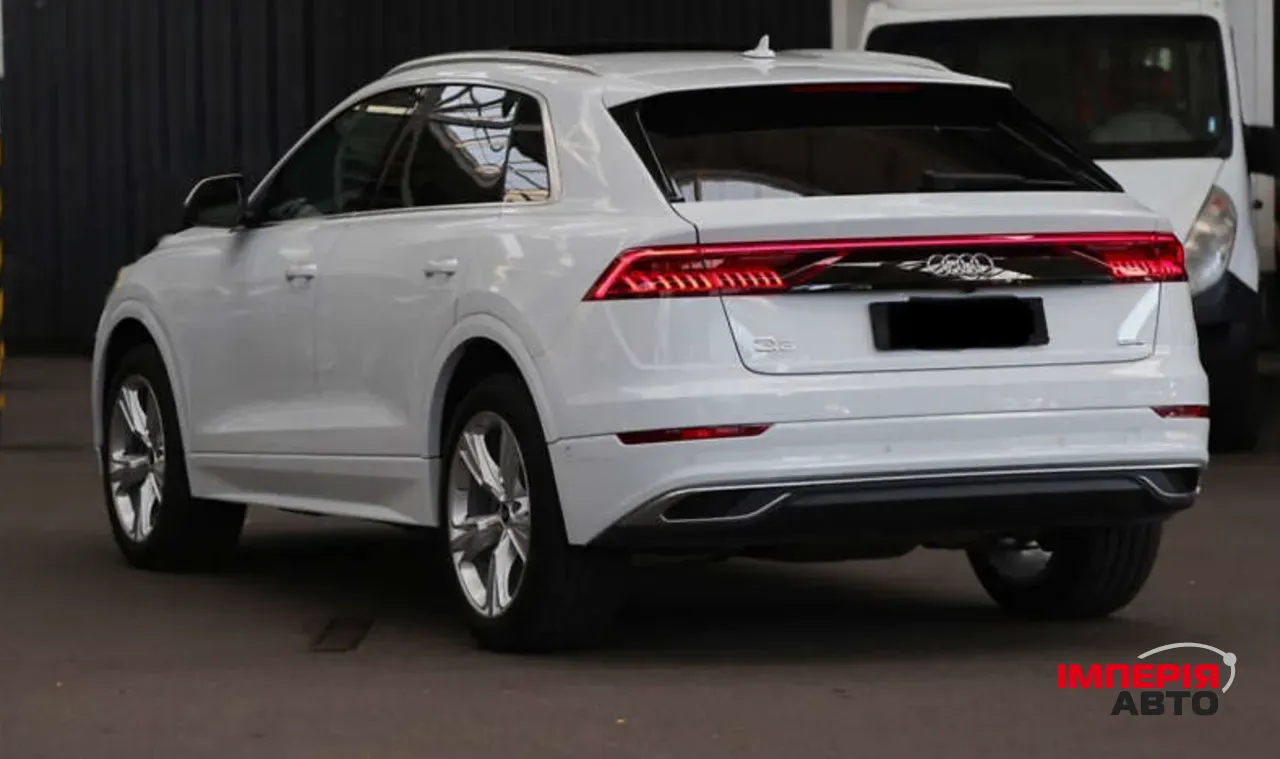 Audi Q8 - фото 4