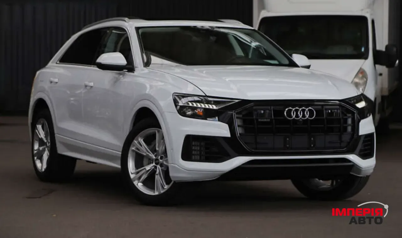 Audi Q8 - фото 1