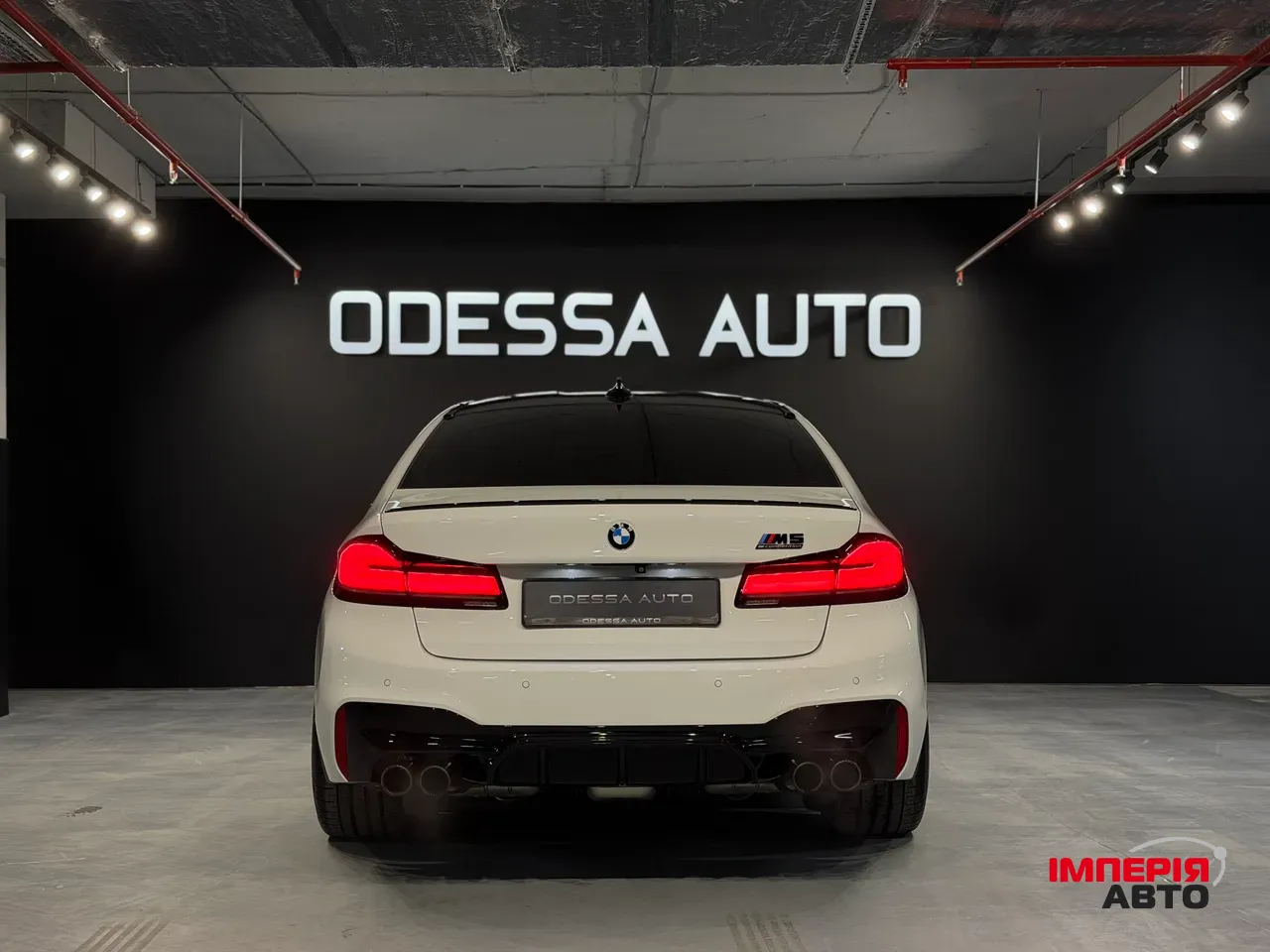 BMW M5 - фото 10