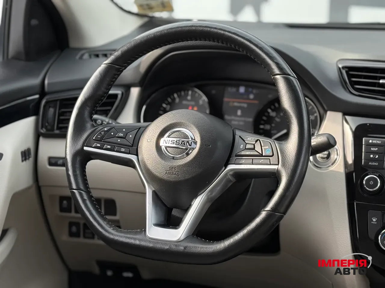 Nissan Rogue Sport - фото 12