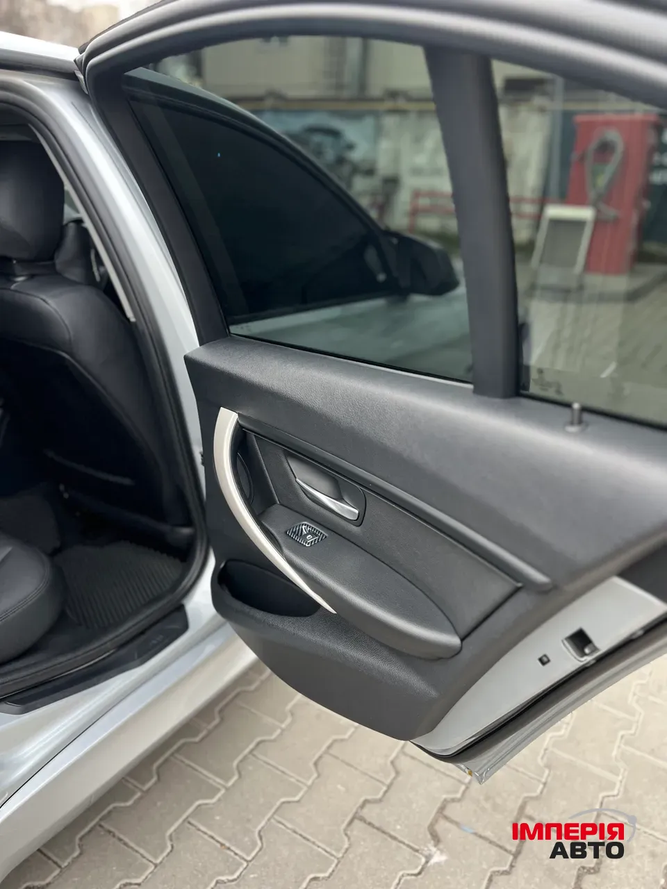 BMW 3 серії - фото 18