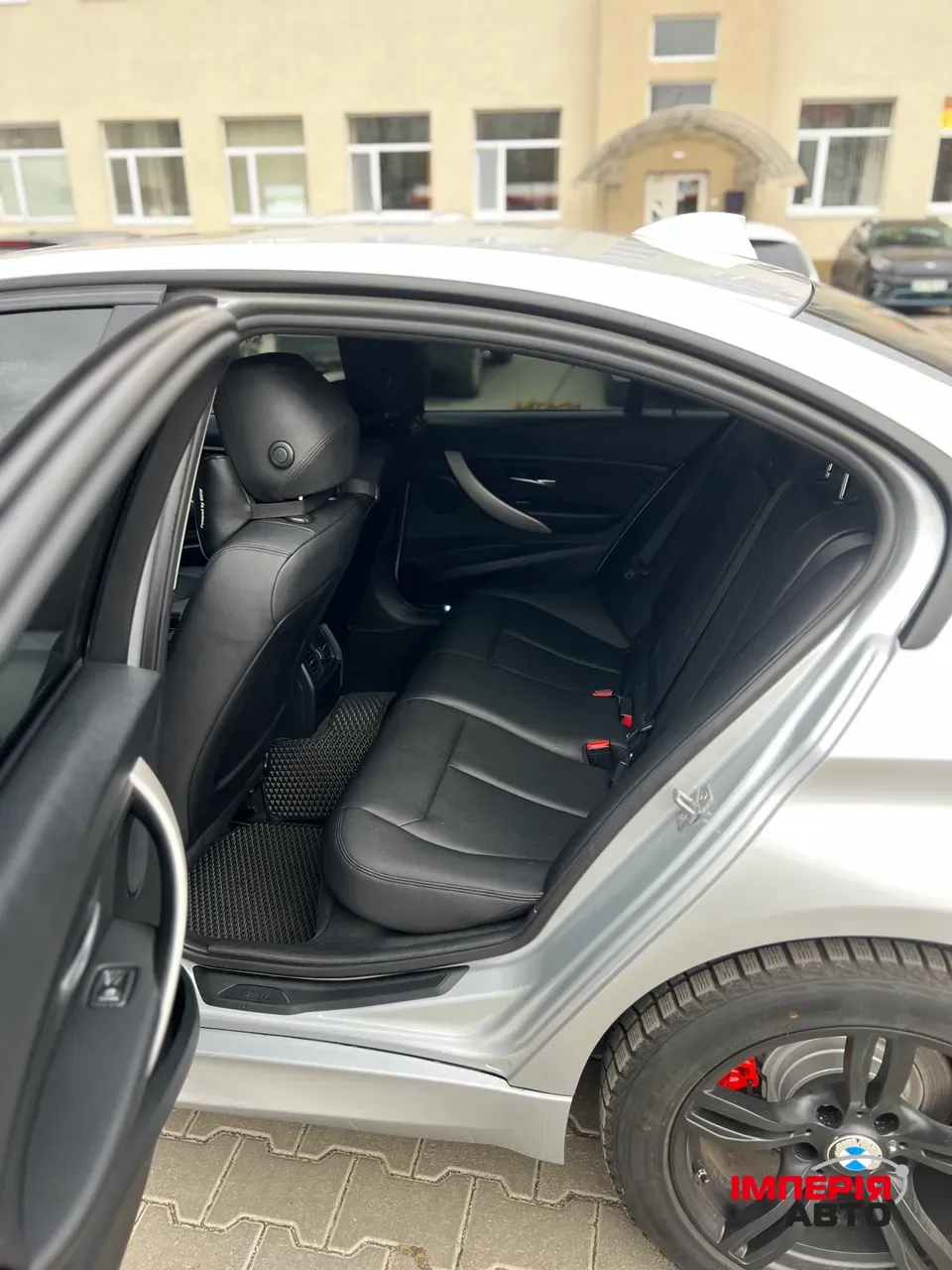 BMW 3 серії - фото 14