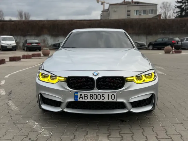 BMW 3 серії - фото 1
