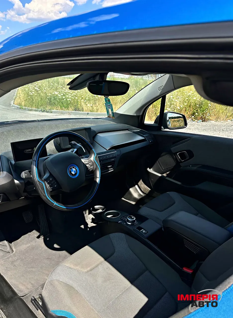 BMW i3 - фото 10