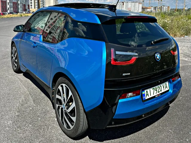 BMW i3 - фото 4