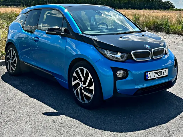 BMW i3 - фото 2
