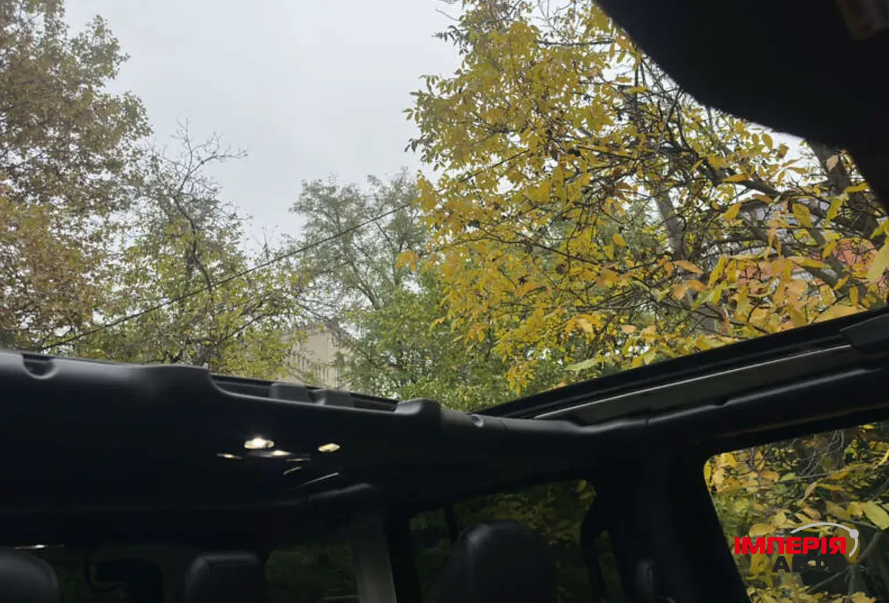 Jeep Wrangler - фото 12