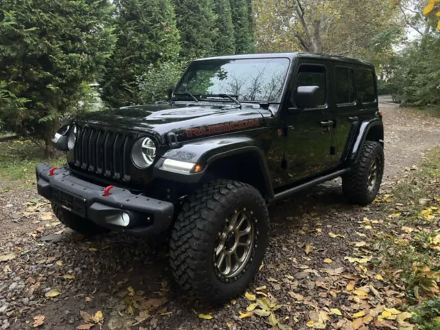 Jeep Wrangler - фото 1