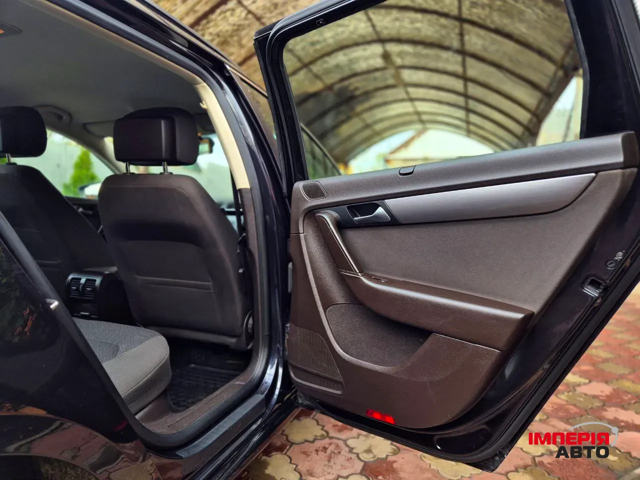 Volkswagen Passat - фото 61