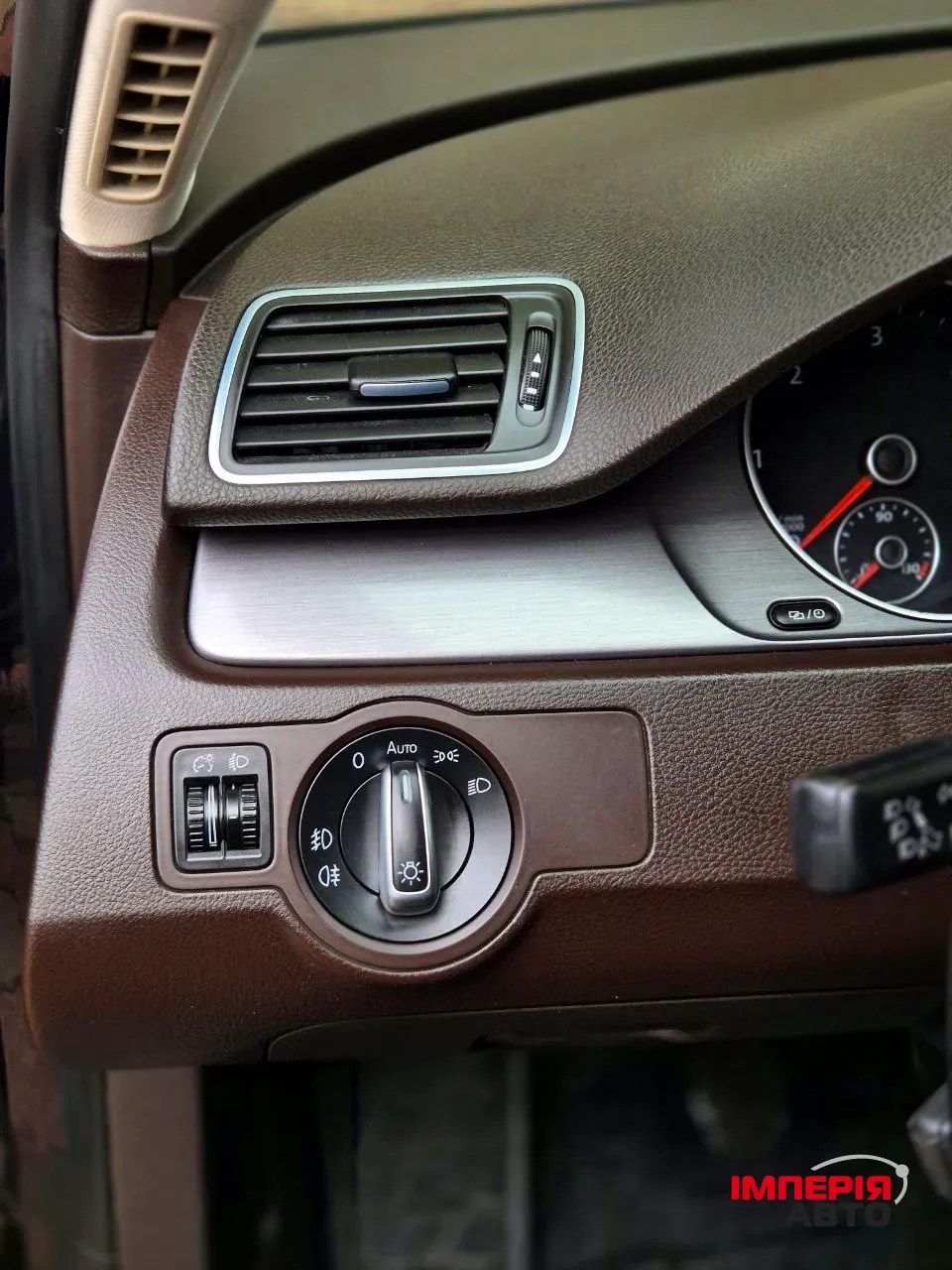 Volkswagen Passat - фото 47