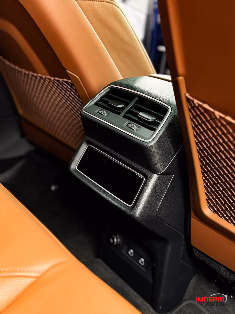 Audi e-tron - фото 22