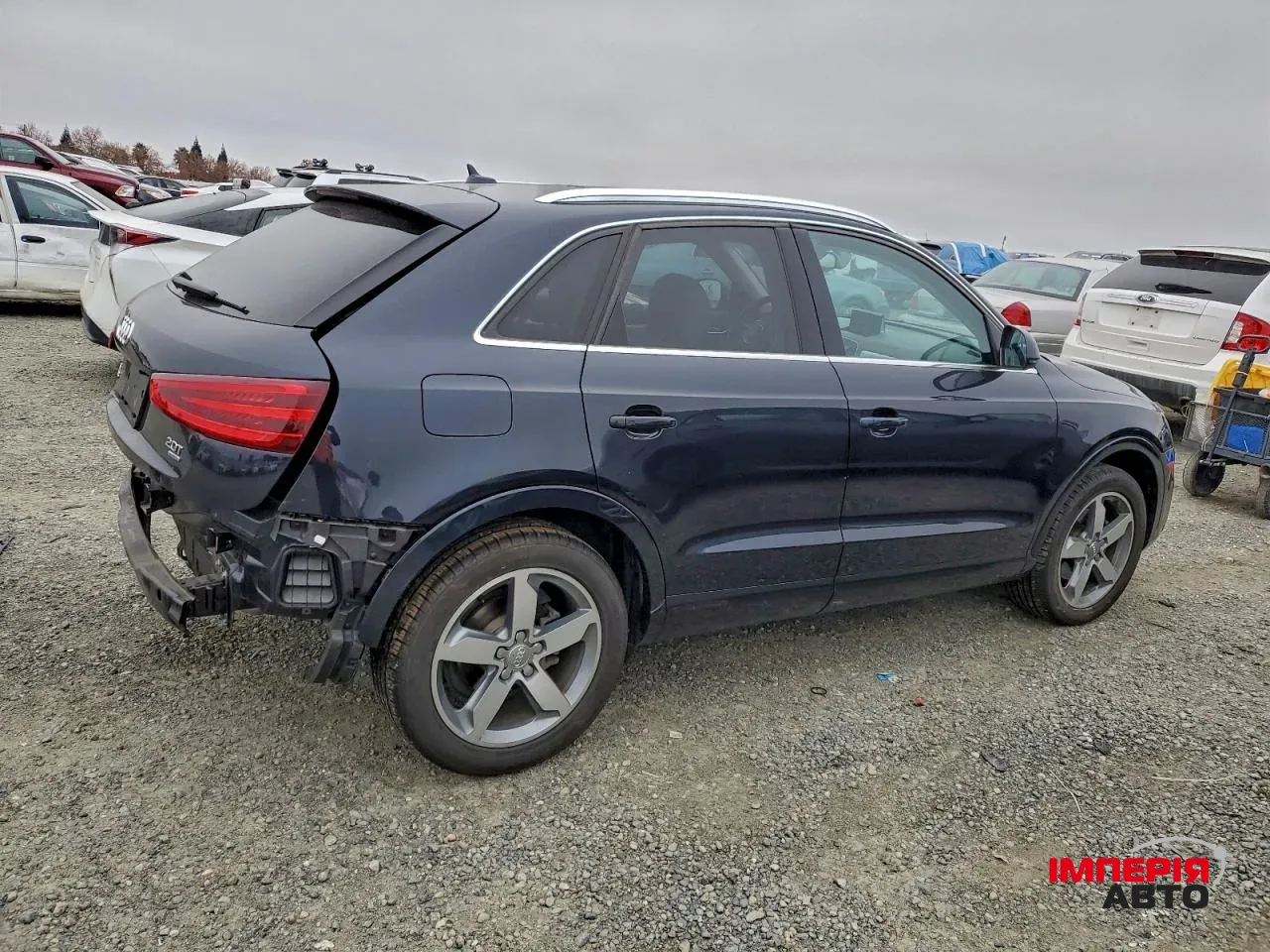 Audi Q3 - фото 6