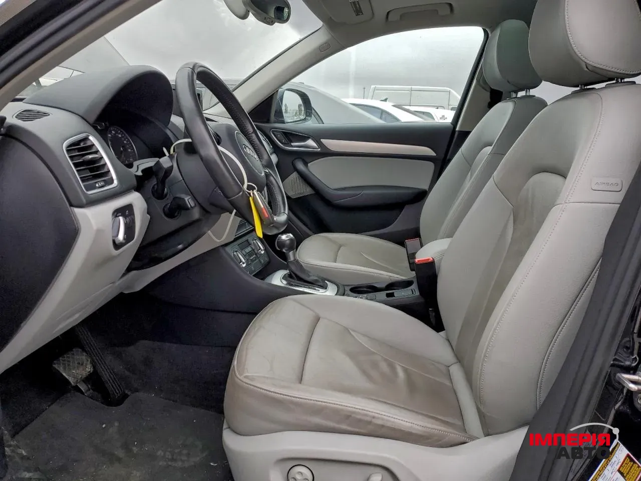 Audi Q3 - фото 7