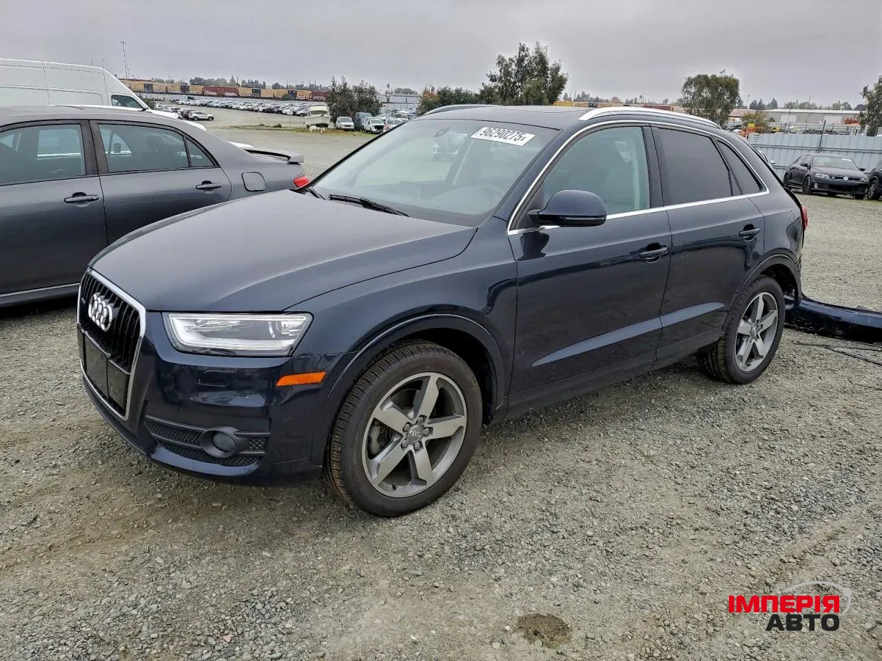 Audi Q3 - фото 1
