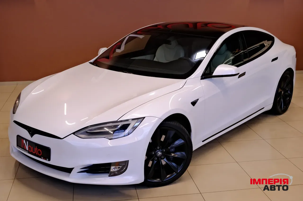 Tesla Model S - фото 2