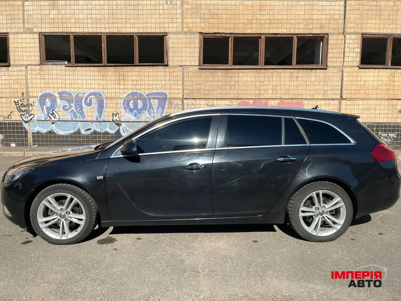 Opel Insignia - фото 2