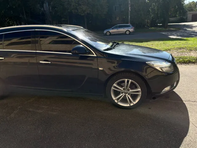 Opel Insignia - фото 3