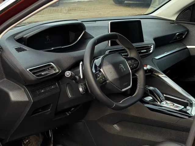 Peugeot 3008 - фото 1