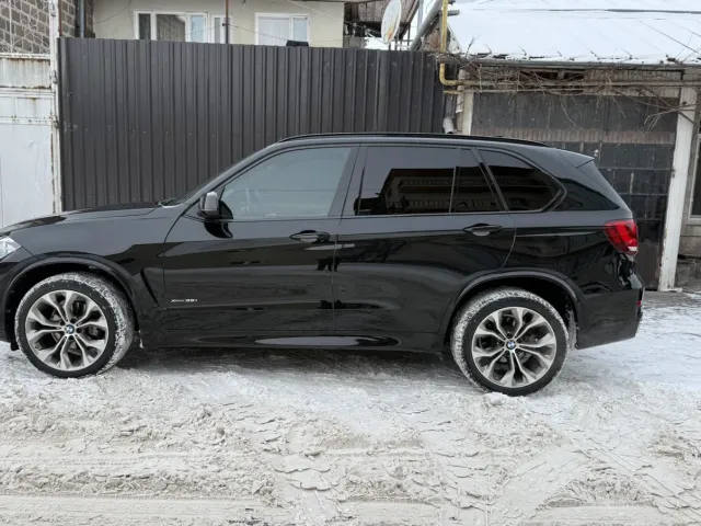 BMW X5 - фото 2
