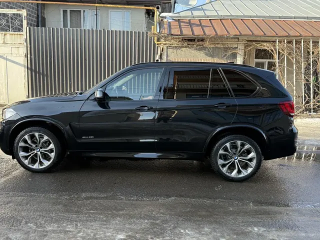 BMW X5 - фото 5