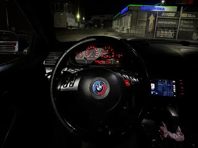 BMW 3 серії - фото 5