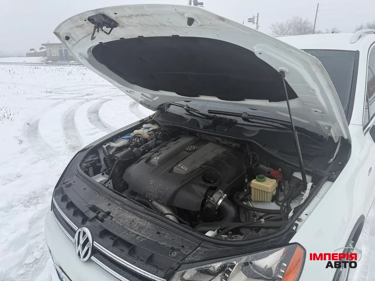 Volkswagen Touareg - фото 16