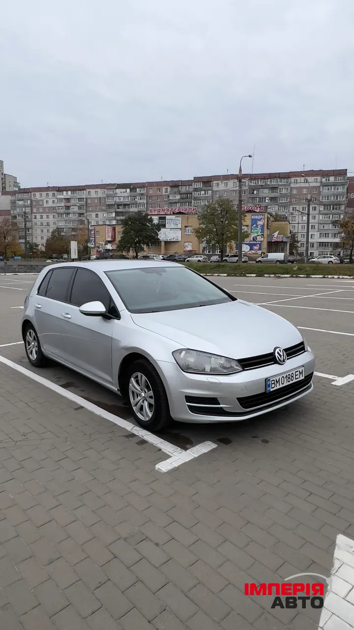 Volkswagen Golf - фото 8