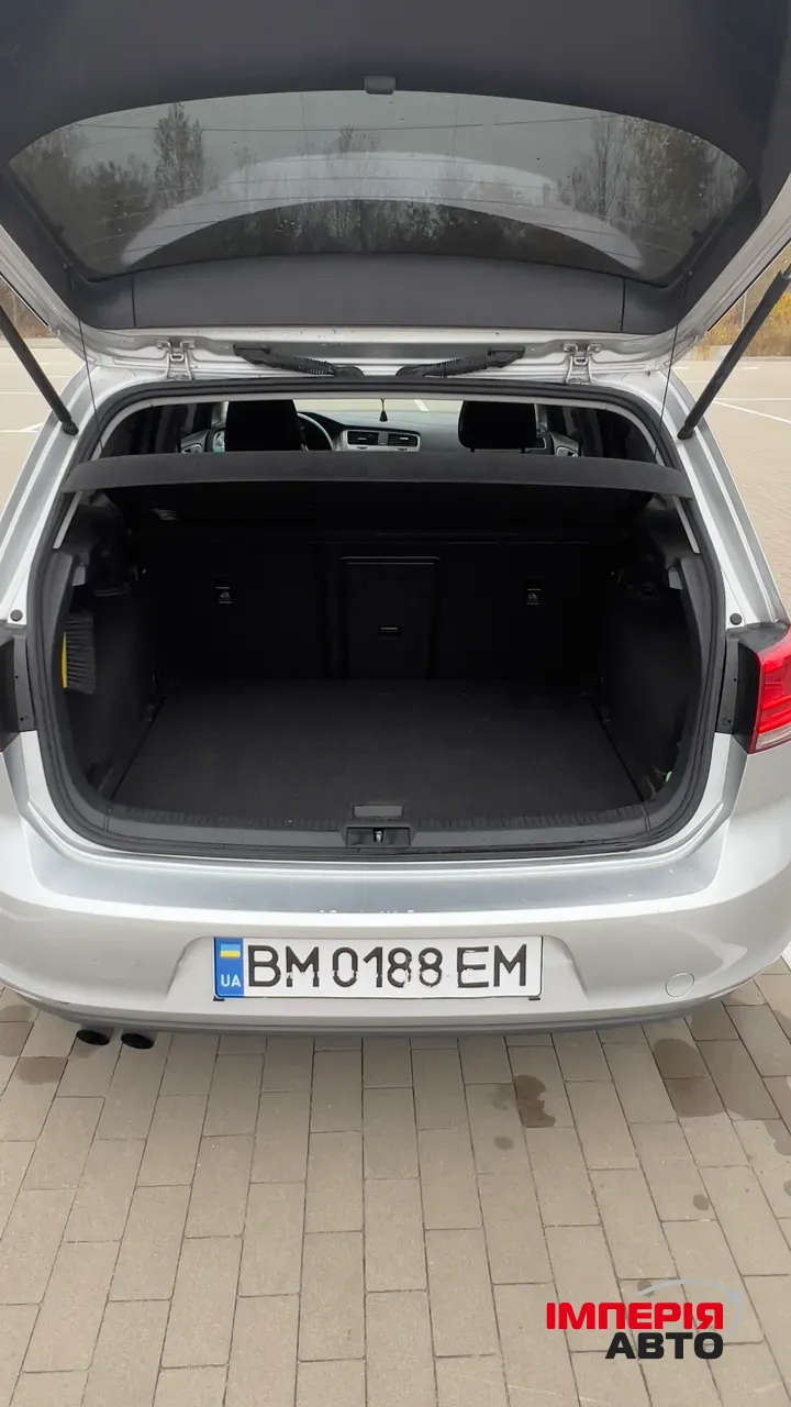 Volkswagen Golf - фото 10