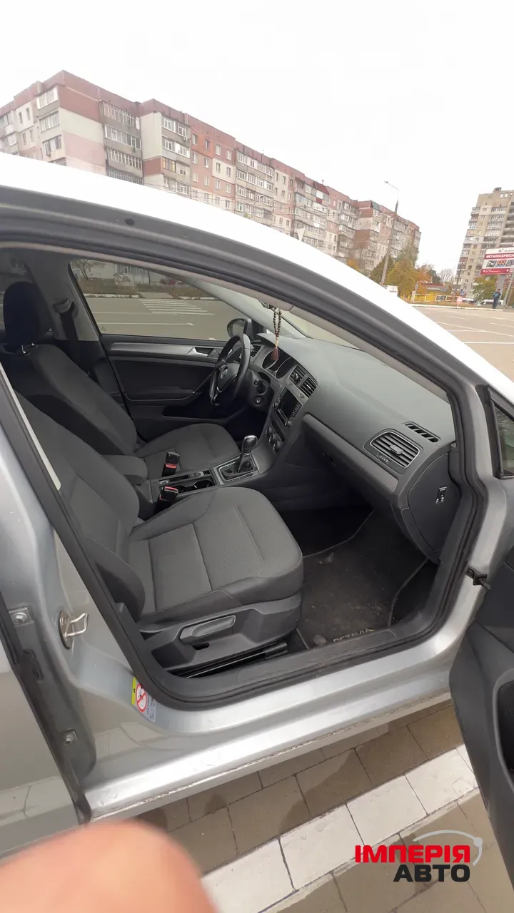 Volkswagen Golf - фото 14