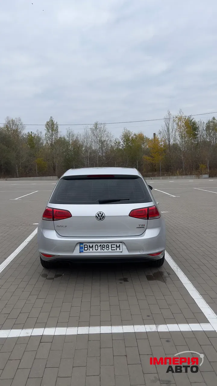 Volkswagen Golf - фото 3